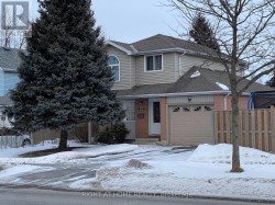 792 HOMEVIEW ROAD London South (South Q), ON N6C 5S6