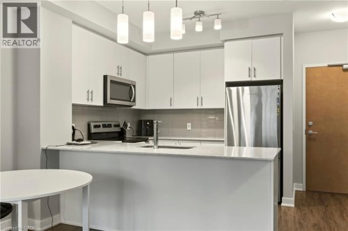 320 Plains Road E Unit# 208, Burlington, ON 