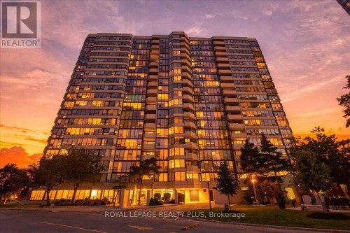 701 - 350 RATHBURN ROAD W  Mississauga, ON L5B 3Y2