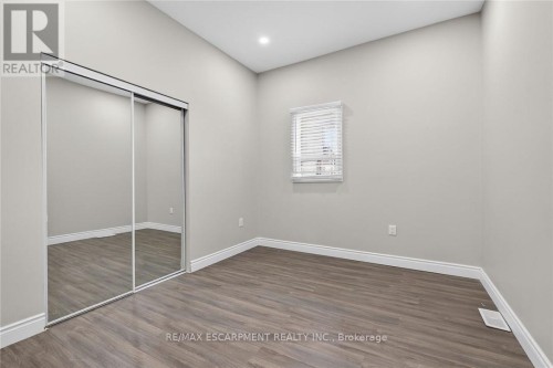 4049 6 Highway, Hamilton, ON 