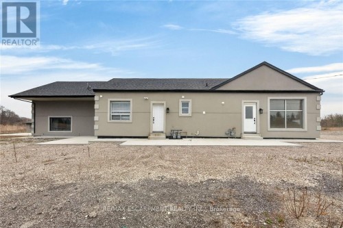 4049 6 Highway, Hamilton, ON 