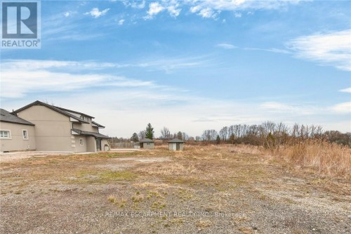 4049 6 Highway, Hamilton, ON 