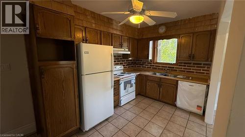893 LASALLE PARK Road , Burlington, Ontario L7T 1M6 4