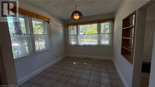 893 LASALLE PARK Road , Burlington, Ontario L7T 1M6 5