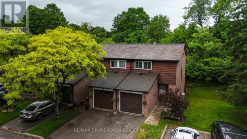 30 - 350 CAMELOT COURT  Oshawa, ON L1G 6P7