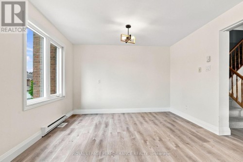 1992 Summerfields Crescent, Ottawa, ON 