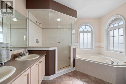 59 Carley Crescent, Barrie, ON 