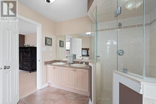 59 Carley Crescent, Barrie, ON 