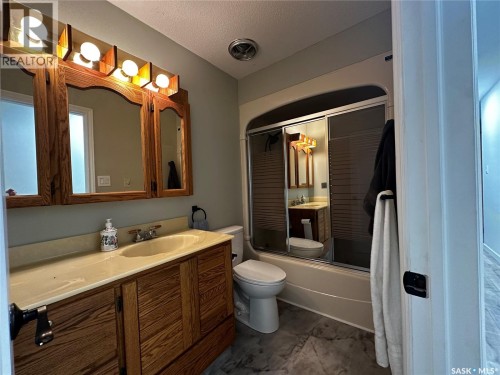 603 3Rd Avenue Nw, Weyburn, SK 