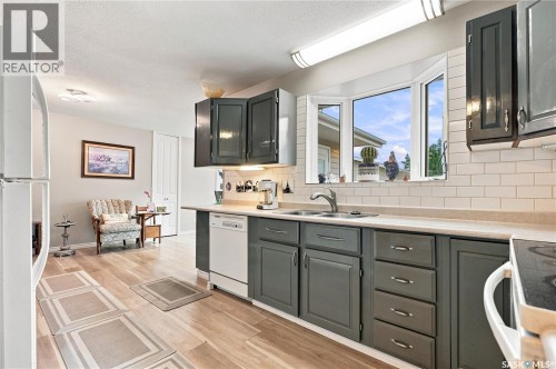 226 Dickey Crescent, Saskatoon, SK 
