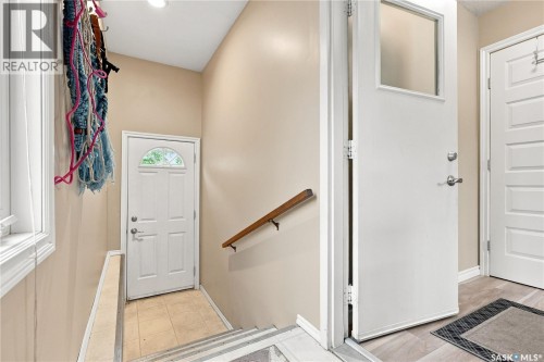 226 Dickey Crescent, Saskatoon, SK 