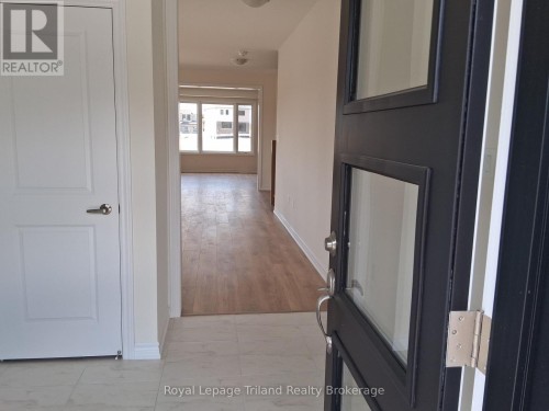 959 TRILLIUM DRIVE , Woodstock (Woodstock - North), Ontario N4S 7W2 2