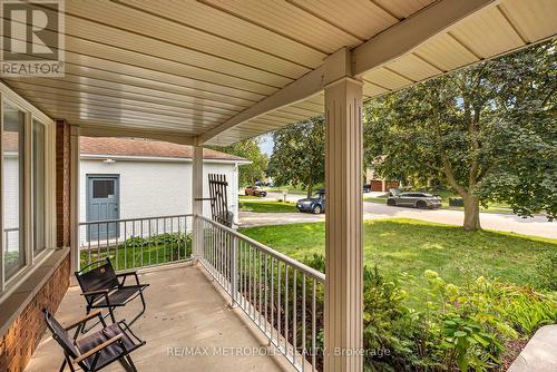 598 Black Oak Crescent, Waterloo, ON 
