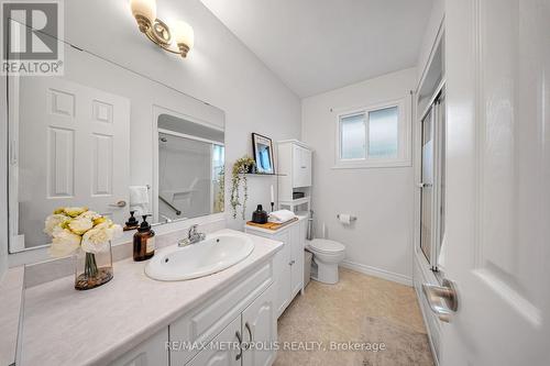 598 Black Oak Crescent, Waterloo, ON 