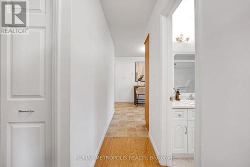 598 Black Oak Crescent, Waterloo, ON 