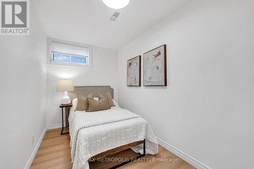 598 Black Oak Crescent, Waterloo, ON 