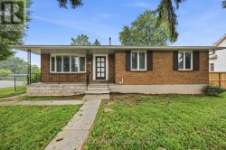 867 WELLINGTON STREET Sarnia, ON N7T 1J4