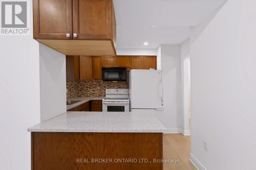 5 Nathaniel Crescent, Kitchener, ON 