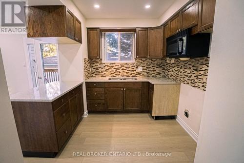 5 Nathaniel Crescent, Kitchener, ON 