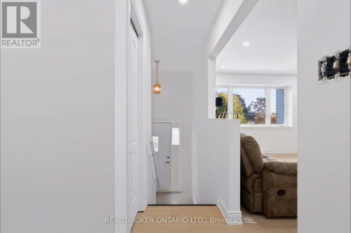 5 Nathaniel Crescent, Kitchener, ON 