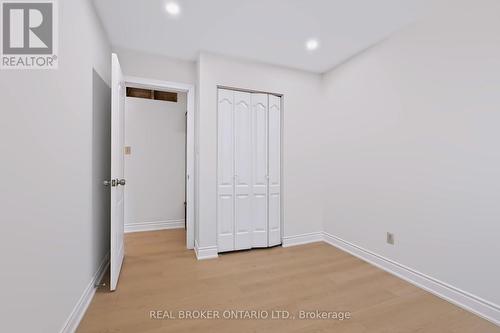 5 Nathaniel Crescent, Kitchener, ON 