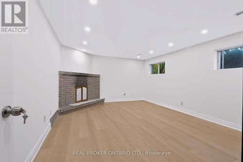 5 Nathaniel Crescent, Kitchener, ON 