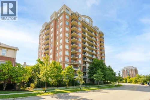 2365 CENTRAL PARK Drive Unit# 203  Oakville, ON L6H 0C7