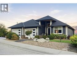 5203 Clarence Road Peachland, BC V0H 1X2