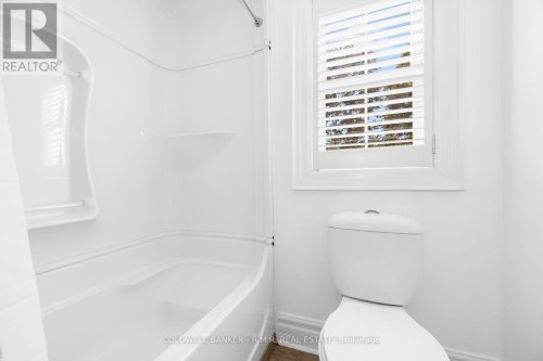 4Pc Full Bathroom - 26 Mill Run Gate, Uxbridge, ON 