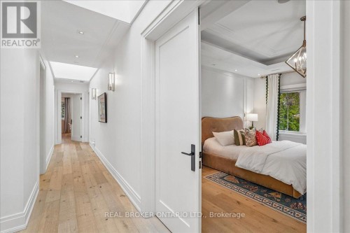 1445 Skyline Drive, Mississauga, ON 