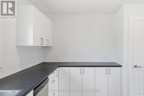 2 - 9592 BEACHWOOD ROAD , Collingwood, Ontario L9Y 3Z1 5