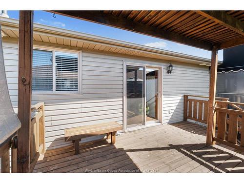 11827 Boulder Crescent, Windsor, ON 