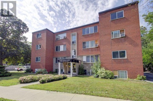 402 - 2393 NEW STREET , Burlington (Brant), Ontario L7R 1K1