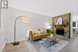 102 - 121 UNIVERSITY AVENUE E  Waterloo, ON N2J 4J1