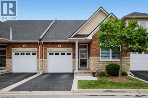 7 LANDSCAPES Trail  Ancaster, ON L9K 0A1