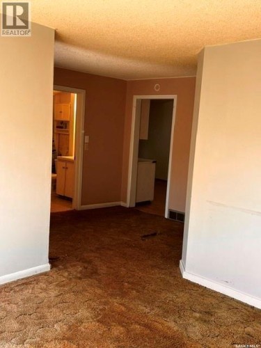 211 1St Avenue N, Harris, SK 