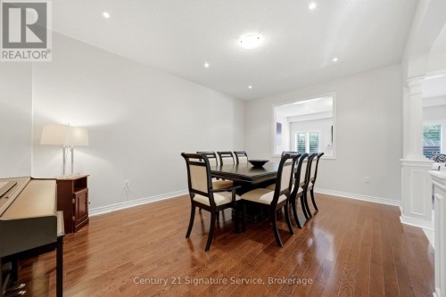 322 Comiskey Crescent, Mississauga, ON 