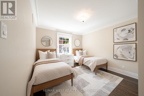 2nd Floor 3rd Bedroom - 3 Castle Frank Road, Toronto, ON 