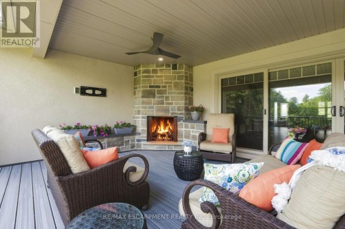 1354 No 1 Side Road, Burlington, ON 