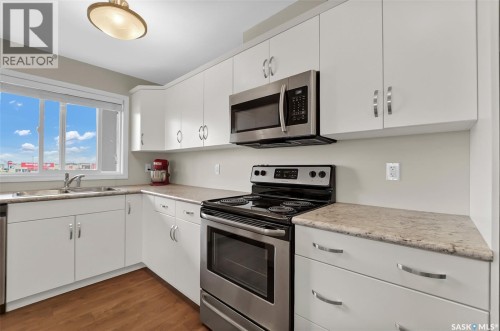 202 610 Centennial Boulevard, Warman, SK 