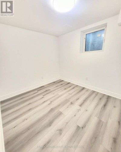 BSMT - 40 PLACENTIA BOULEVARD , Toronto, Ontario M1S 4C5 4