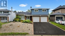 22 WOODHILL CRESCENT  Ottawa, ON K1B 3B6