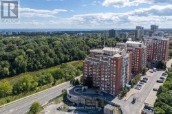 PH1 - 60 OLD MILL ROAD Oakville (Oo Old Oakville), ON L6J 7V9