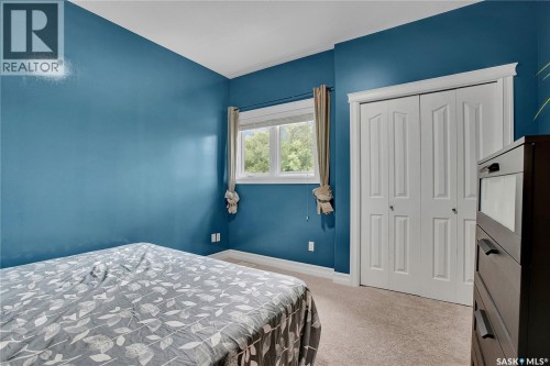 1304 5Th Avenue N, Saskatoon, SK 
