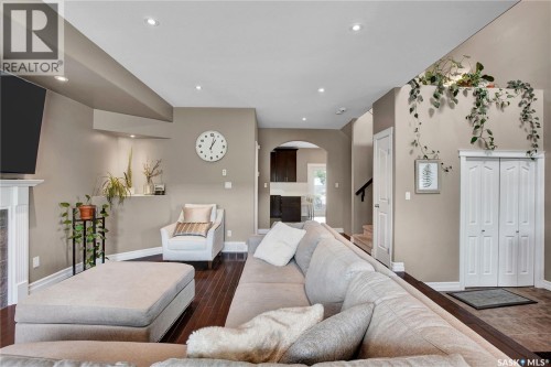 1304 5Th Avenue N, Saskatoon, SK 