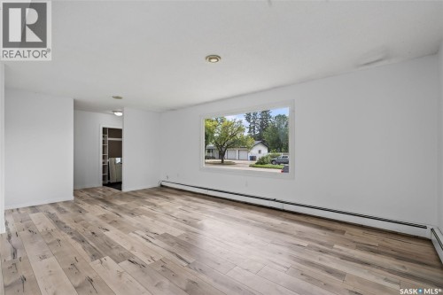 106 Bemister Avenue E, Melfort, SK 