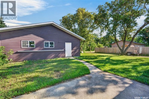 106 Bemister Avenue E, Melfort, SK 