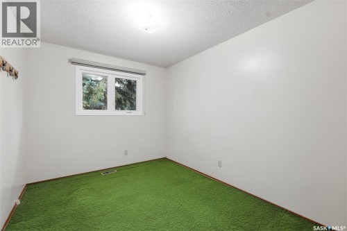 418 Laval Crescent, Saskatoon, SK 