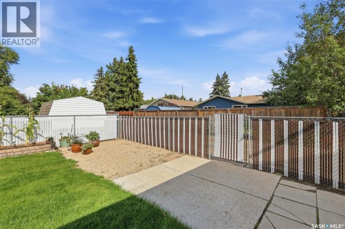 418 Laval Crescent, Saskatoon, SK 