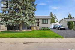 418 Laval CRESCENT Saskatoon, SK S7H 4K9